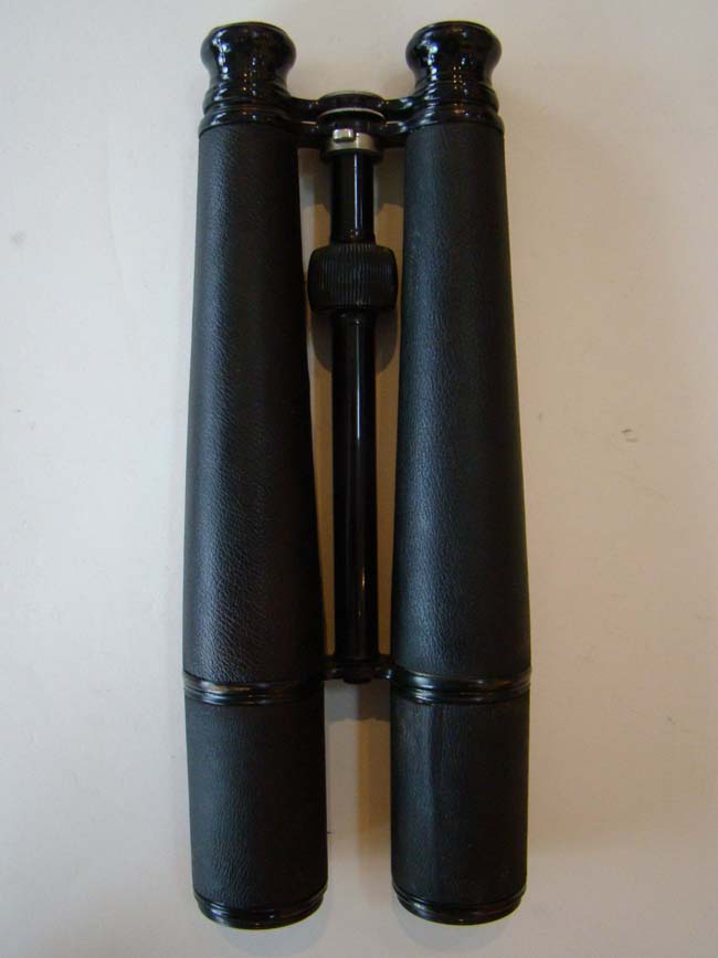 A fine pair of 19th century French made "double binoculars" with their original case circa 1860-1870 — image 2